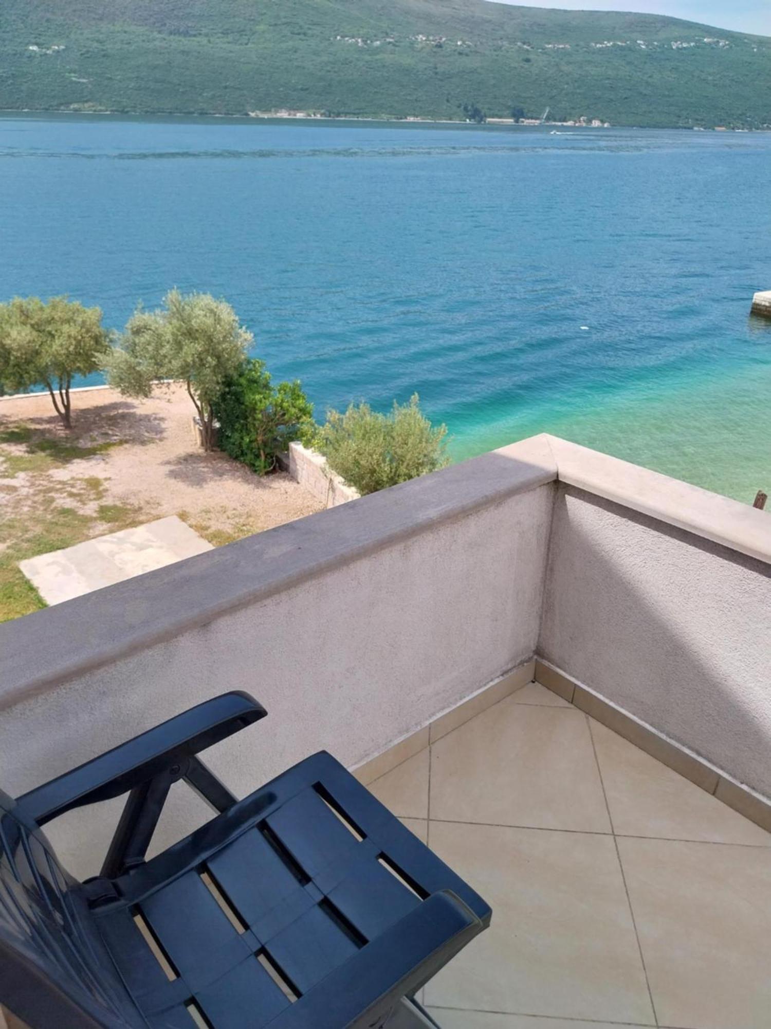 Apartments Villa Danilovic แฮร์เซ็ก-โนวี ภายนอก รูปภาพ