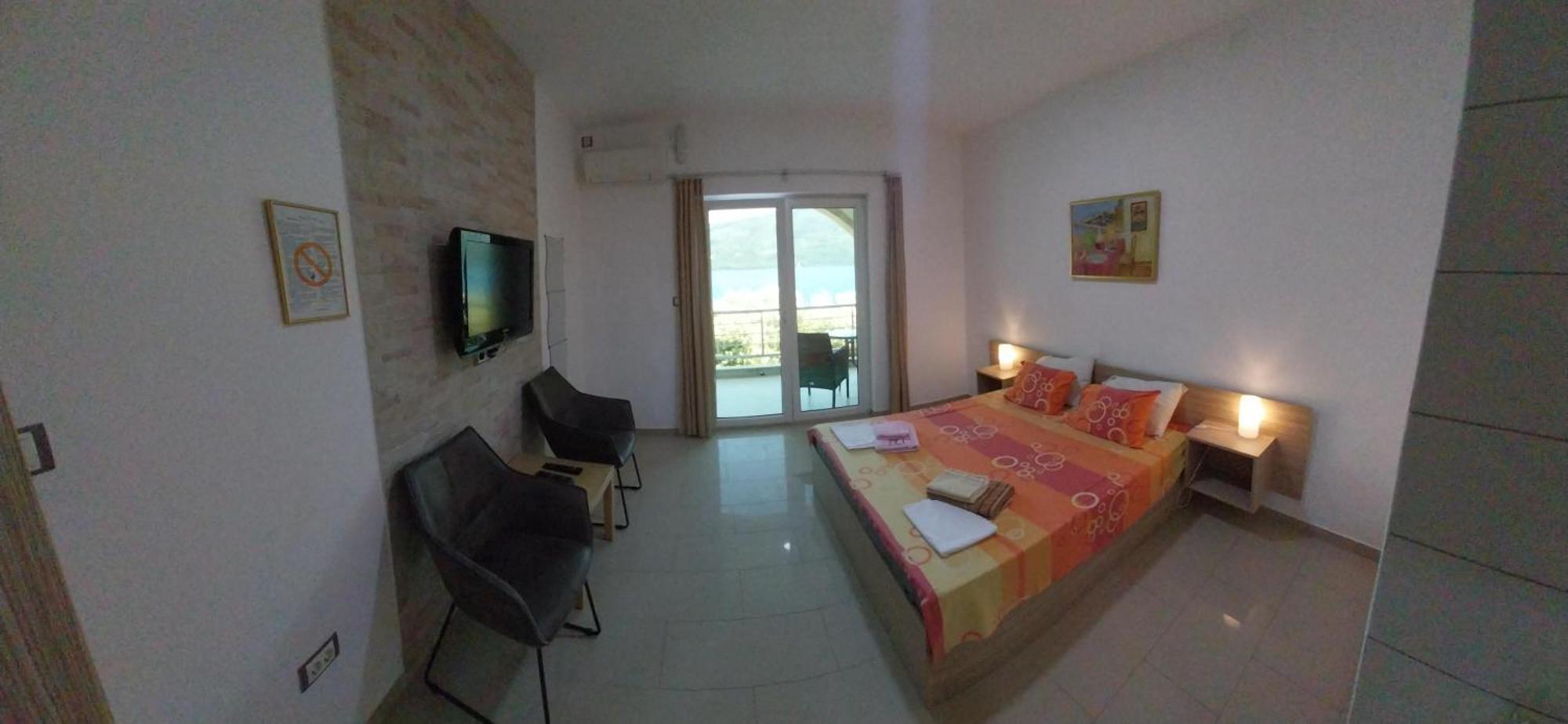 Apartments Villa Danilovic แฮร์เซ็ก-โนวี ภายนอก รูปภาพ