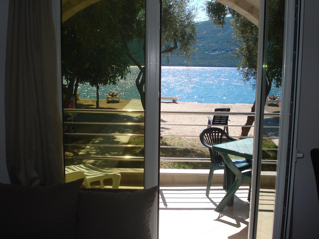 Apartments Villa Danilovic แฮร์เซ็ก-โนวี ห้อง รูปภาพ