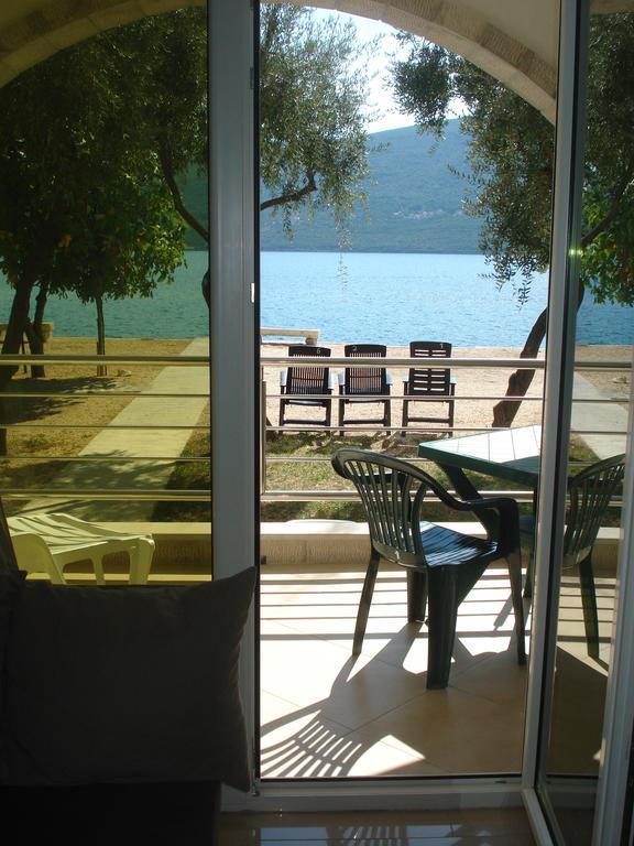 Apartments Villa Danilovic แฮร์เซ็ก-โนวี ห้อง รูปภาพ