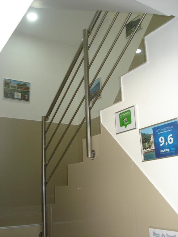 Apartments Villa Danilovic แฮร์เซ็ก-โนวี ภายนอก รูปภาพ